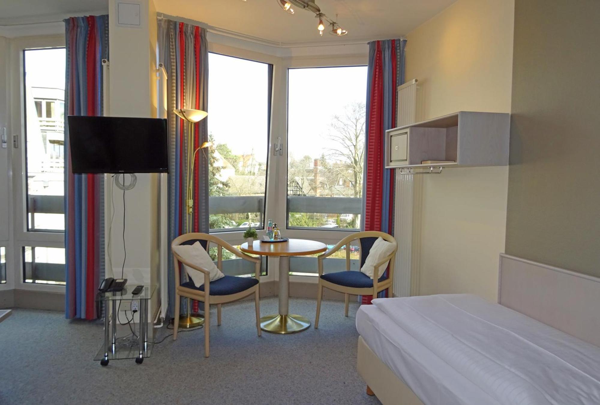 Hotel St.-Michaels-Heim Berlin Oda fotoğraf