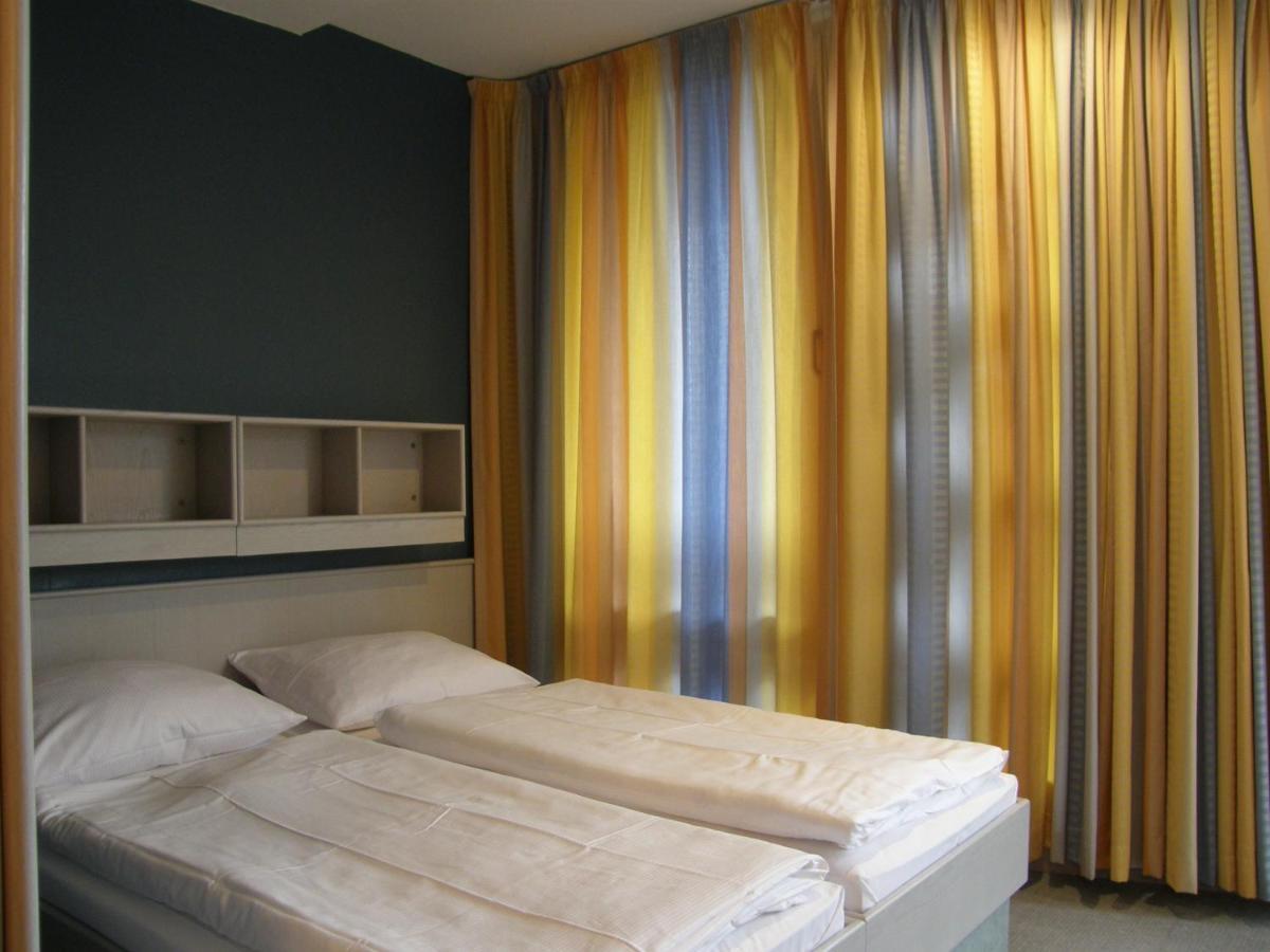 Hotel St.-Michaels-Heim Berlin Oda fotoğraf